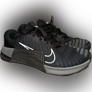 Nike Metcon 9 Women’s Size 8.5 Style: DZ2537-001